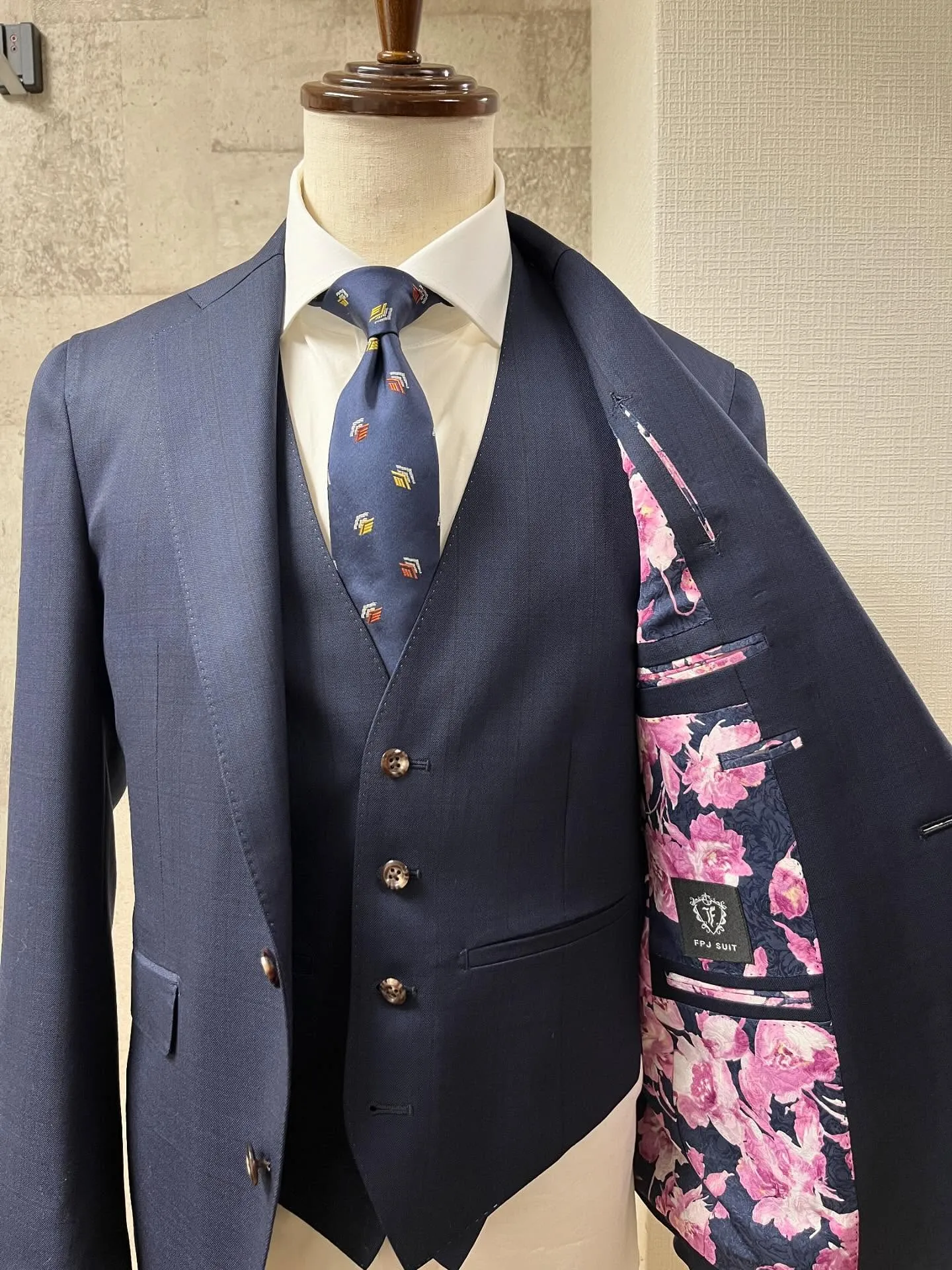 成人式用オーダースーツのご相談は、今！！