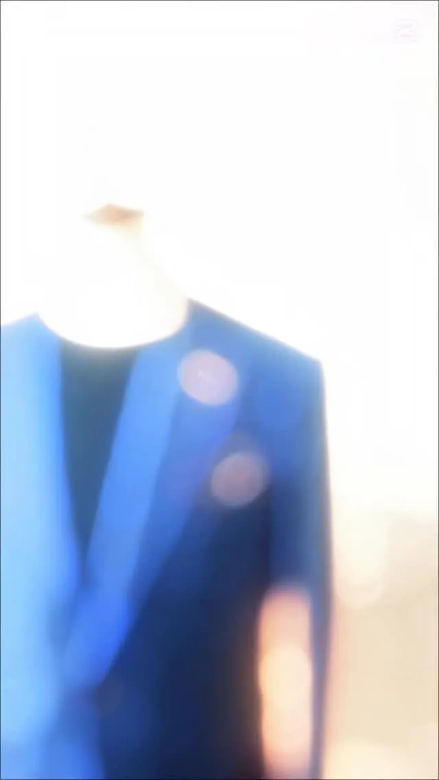 ワイシャツ着用のスーツとして、カジュアルなインナーに合わせた...